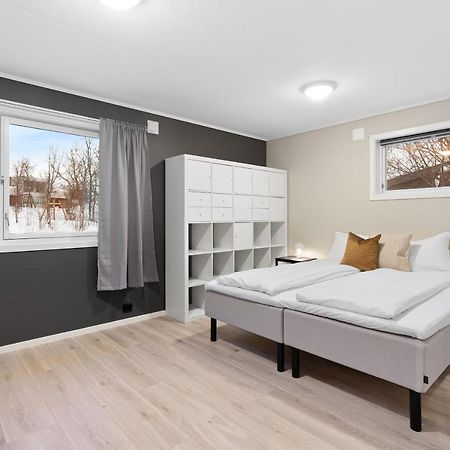 Enter Tromso - The Mountain View Appartement Buitenkant foto